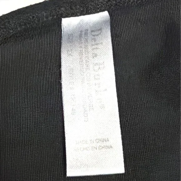 Black Lace Trim Cami Top Floral Pink Accents By Delta Burke slight compression - Picture 3 of 5